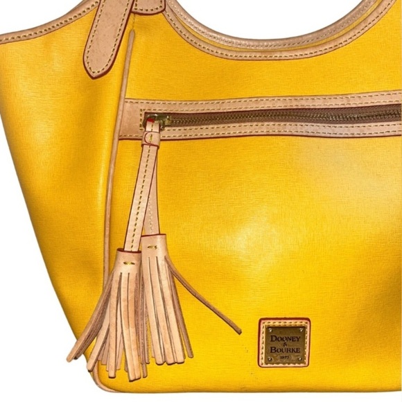 DOONEY & BOURKE Maddie Saffiano Leather Tote Bag w/Dust Bag, EUC - Picture 4 of 12